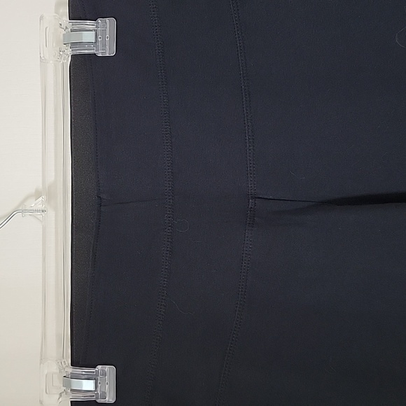 Lane Bryant, Size 14/16 Black Capri Legging.  NEW with Tag - Picture 10 of 11